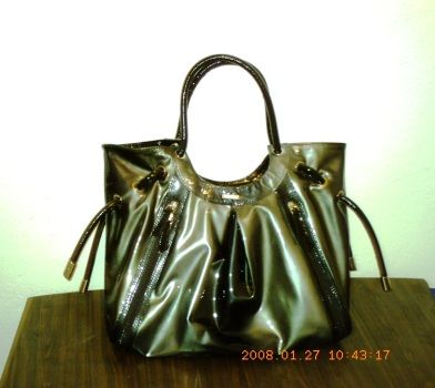 leather ladies handbag